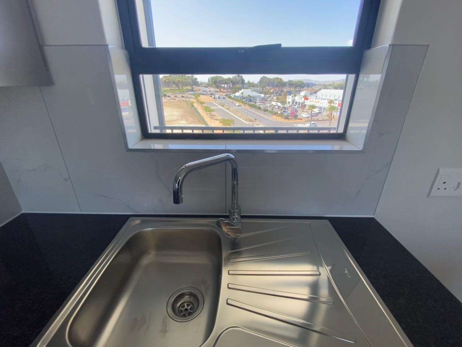 2 Bedroom Property for Sale in Table View Western Cape